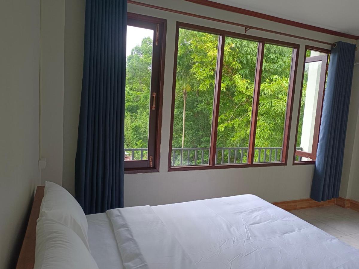 Vang Vieng Champa Hotel Екстериор снимка