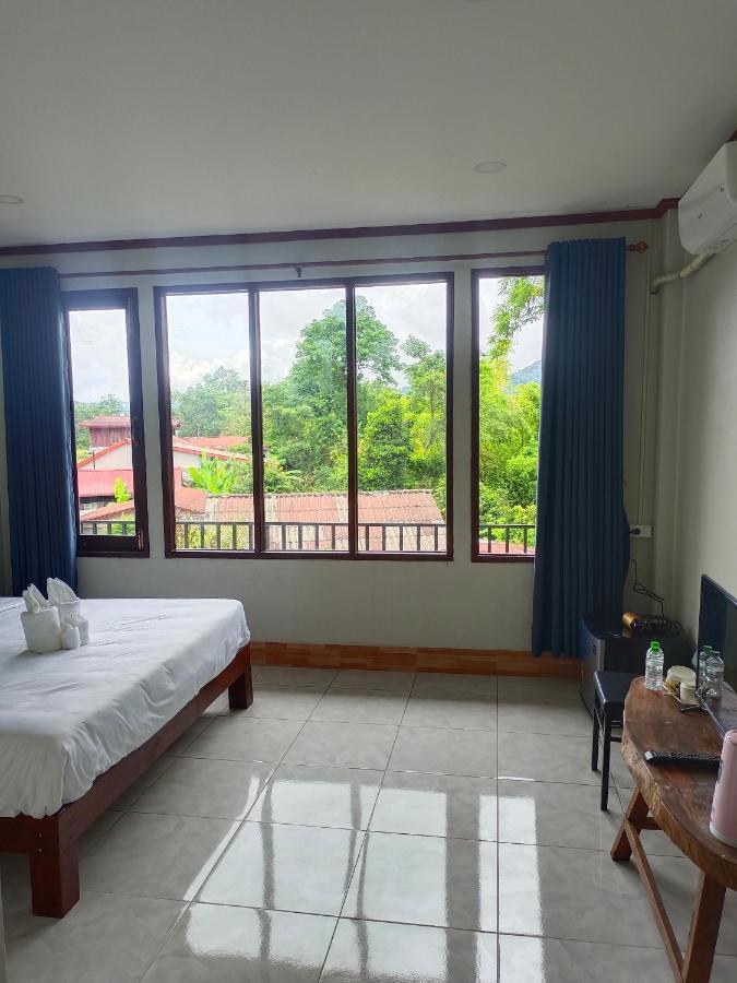 Vang Vieng Champa Hotel Екстериор снимка