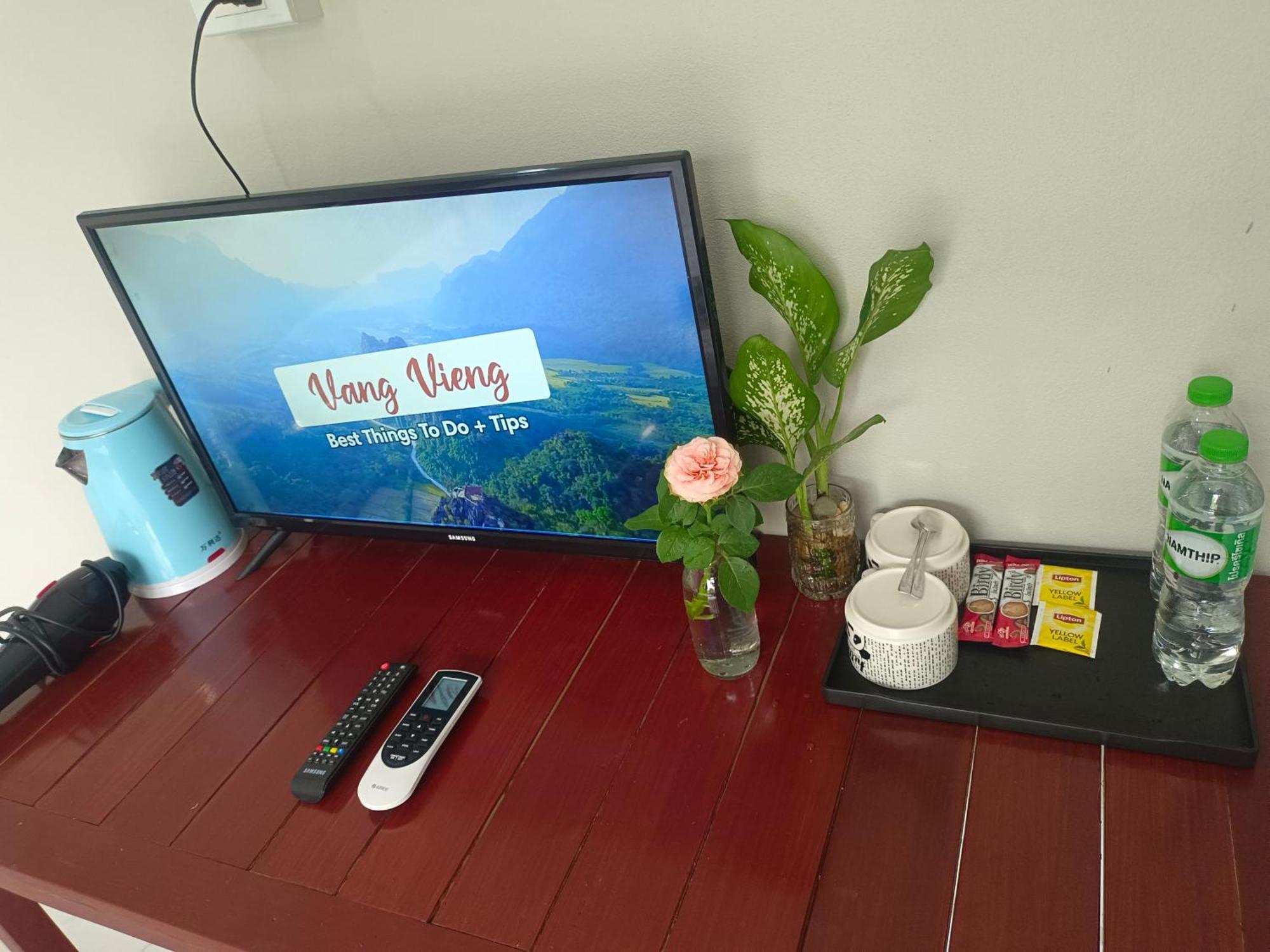 Vang Vieng Champa Hotel Екстериор снимка