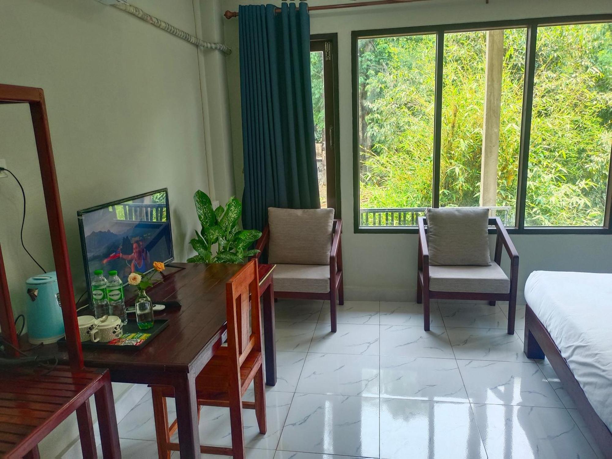 Vang Vieng Champa Hotel Екстериор снимка