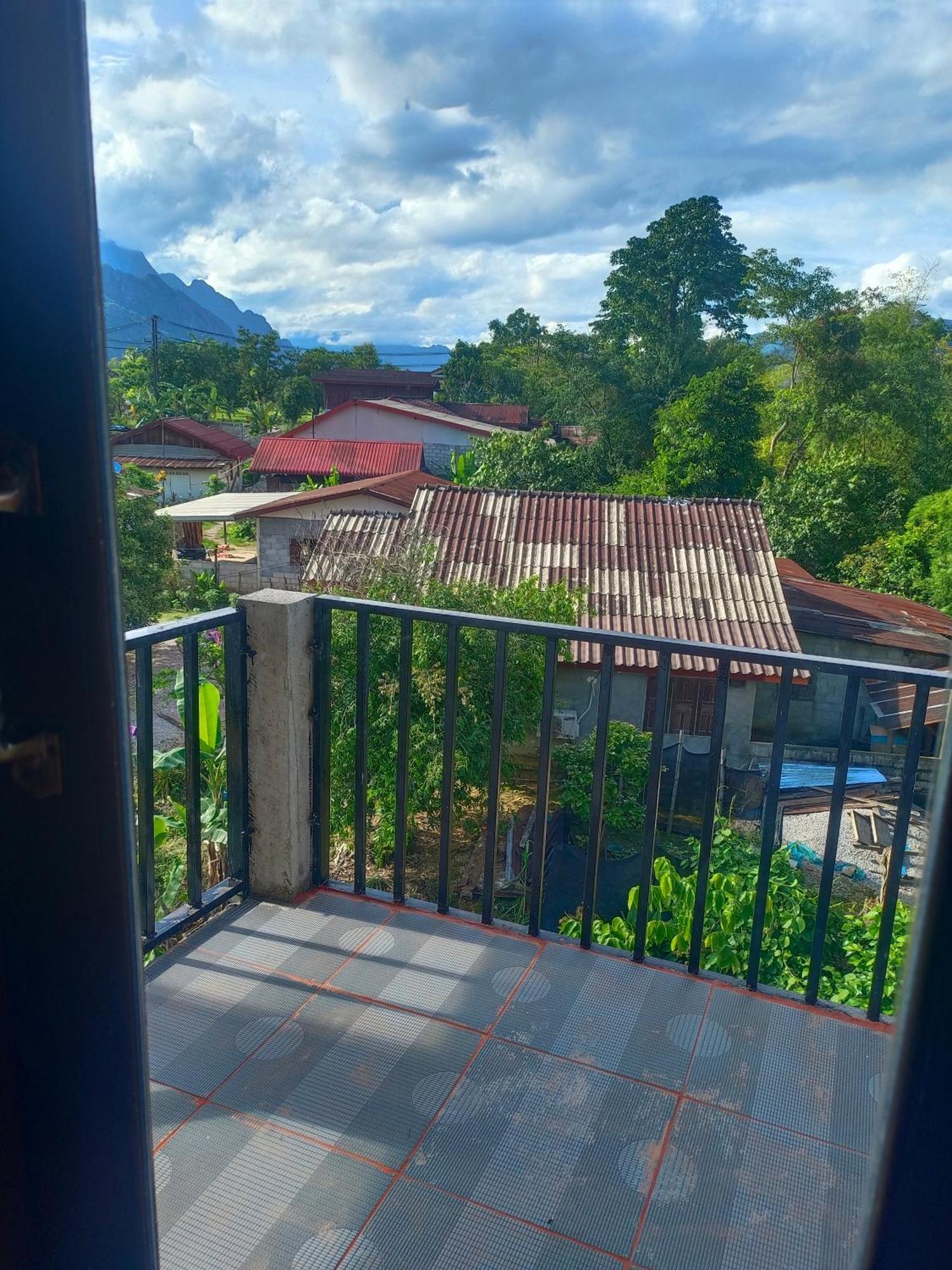 Vang Vieng Champa Hotel Екстериор снимка