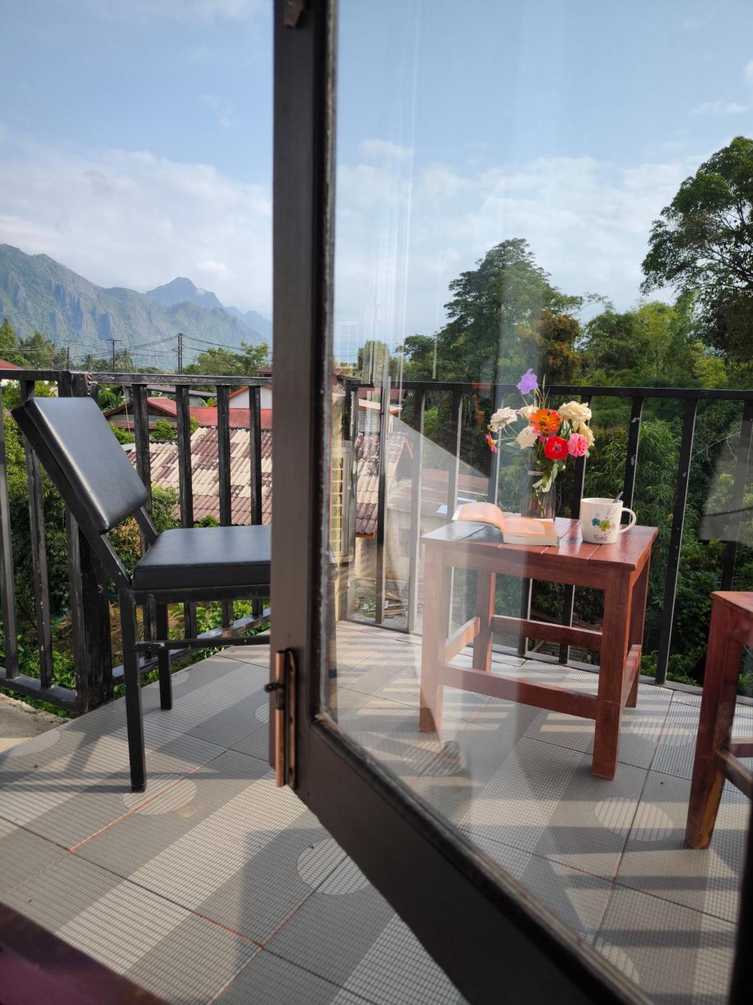 Vang Vieng Champa Hotel Екстериор снимка